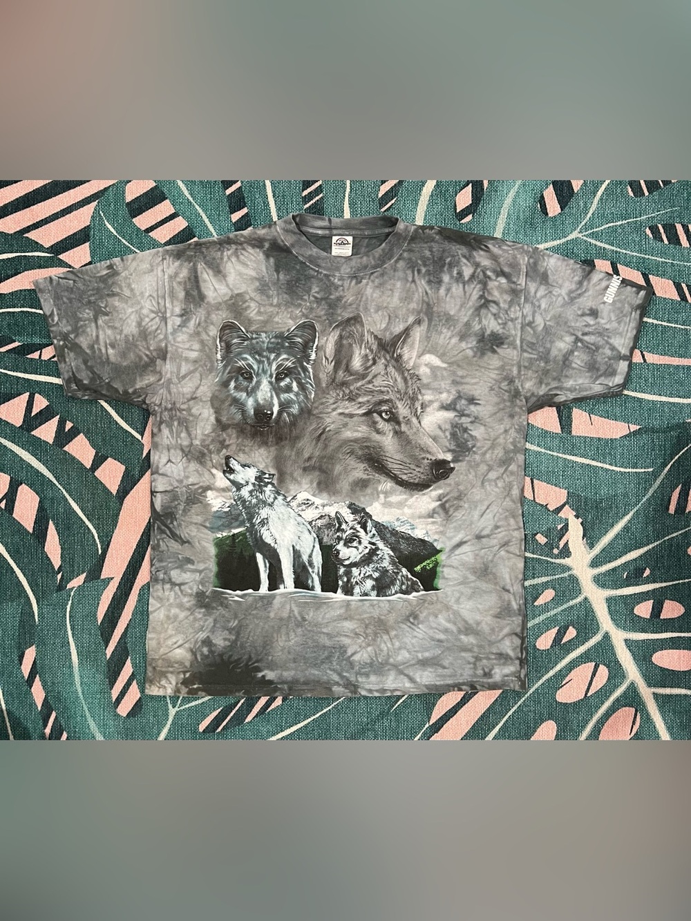 Vintage Delta Magnum Weight Tie Dye Gunnison, CO Wolves & Mountains Tshirt